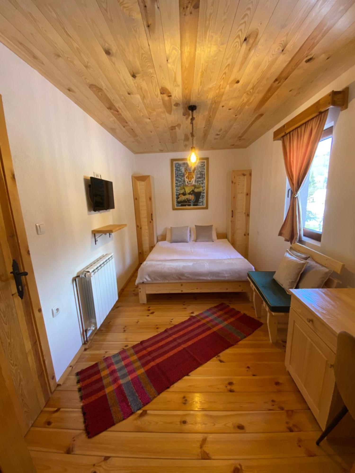 Pubhouse & Rooms Pahulja Kolašin Exteriér fotografie