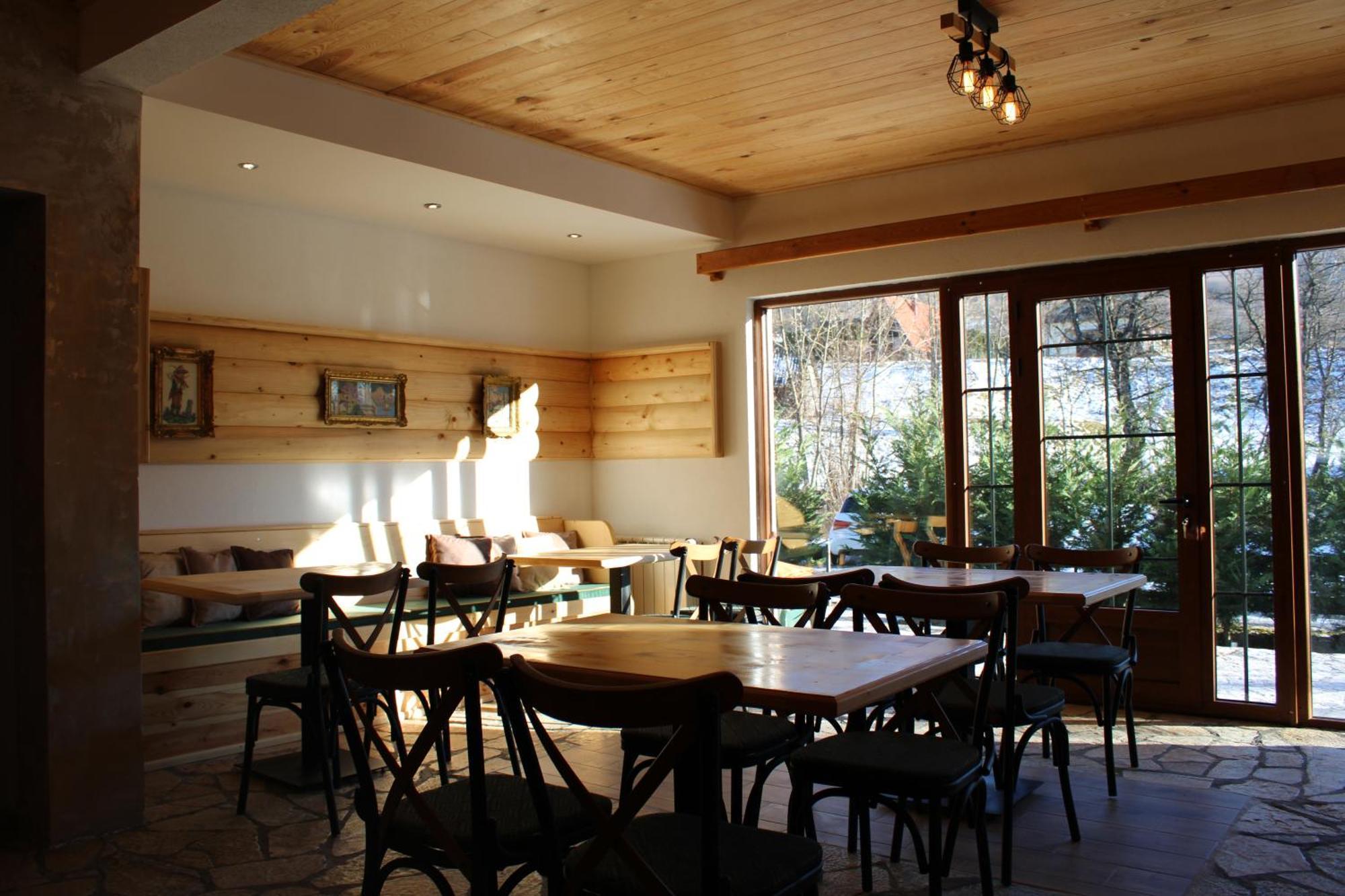 Pubhouse & Rooms Pahulja Kolašin Exteriér fotografie
