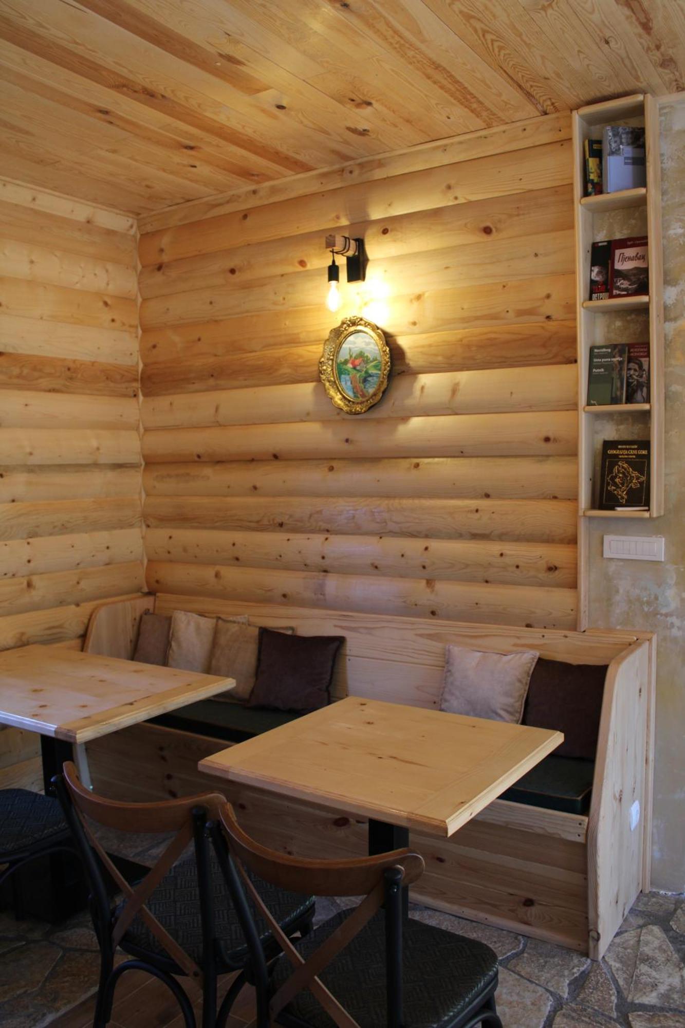Pubhouse & Rooms Pahulja Kolašin Exteriér fotografie